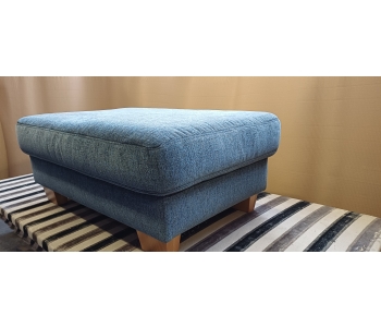 Hocker Nikita thumbnail