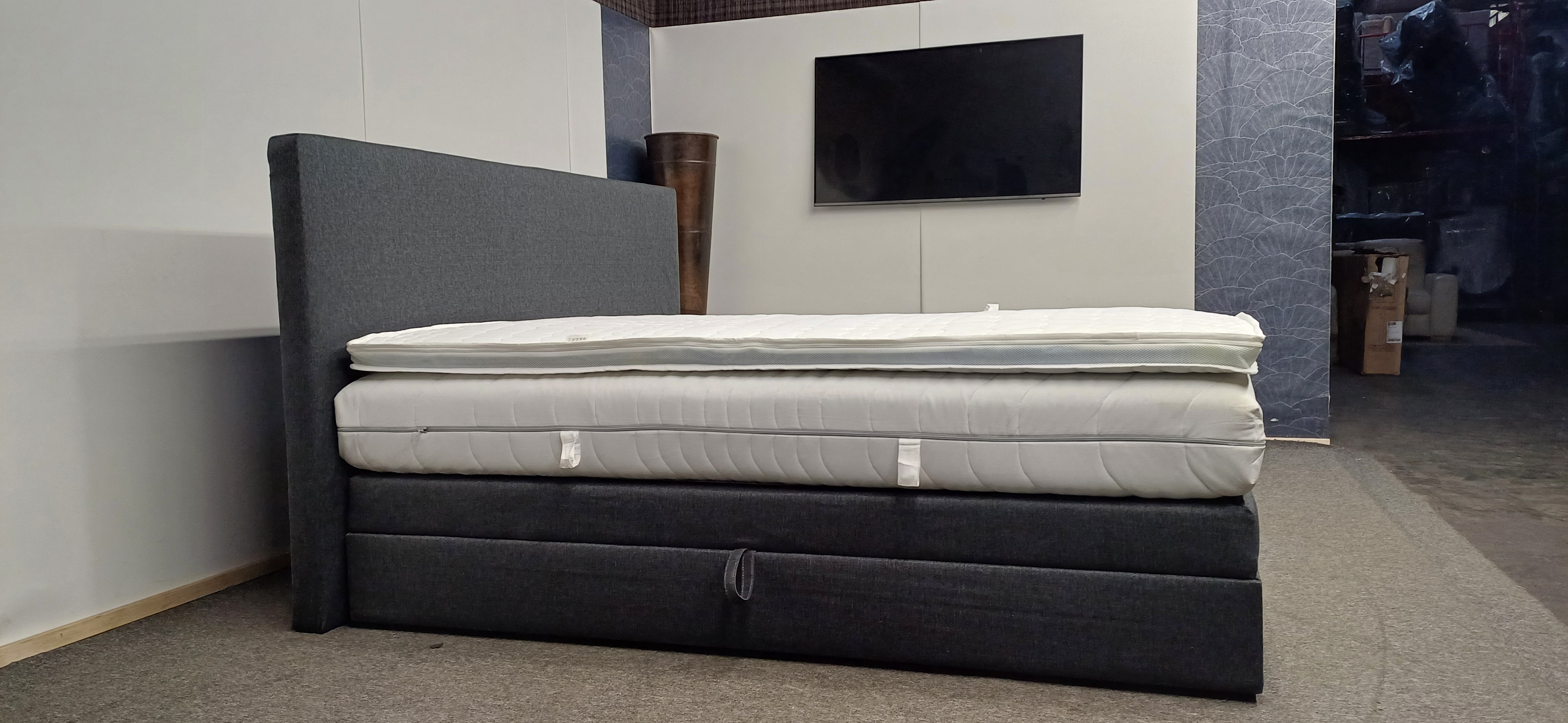 Boxspring 200x200 Wenas - Image 1